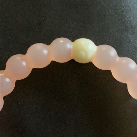 Pink Lokai Bracelet - Picture 4 of 4